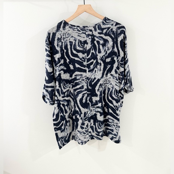 Clara Sunwoo Short Sleeve Geo Print Tunic Top Size Small - Picture 5 of 5